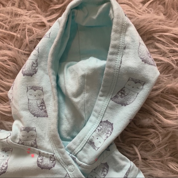 💕Carter Baby Romper - Picture 3 of 4